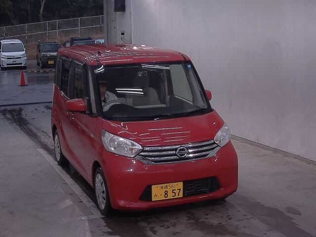 211 Nissan Dayz roox B21A 2014 г. (JU Okinawa)